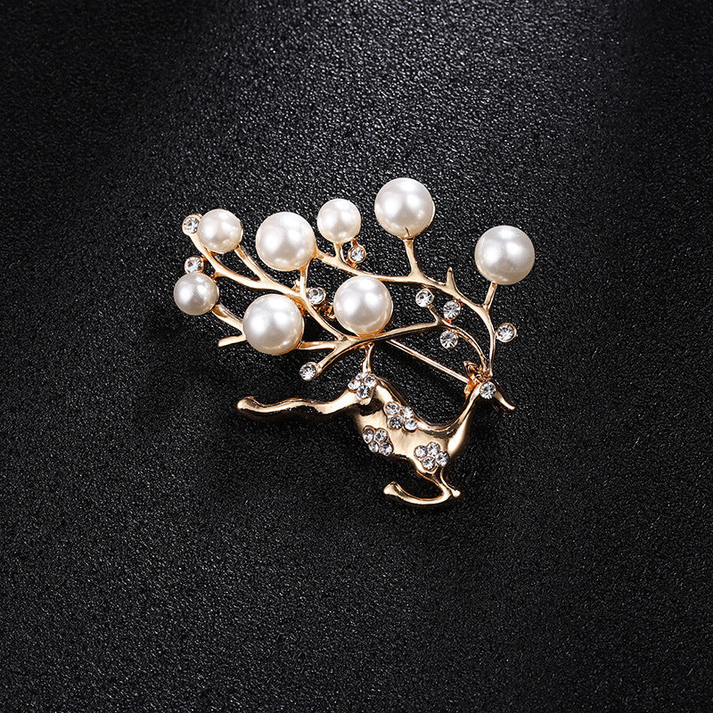 Crown Pearl Rhinestone Brooch – Classic Elegance with a Regal Touch