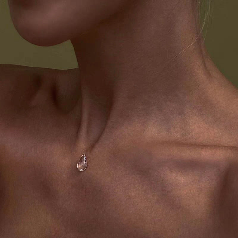 Minimalist Transparent Crystal Jewelry – Cool & Elegant Style