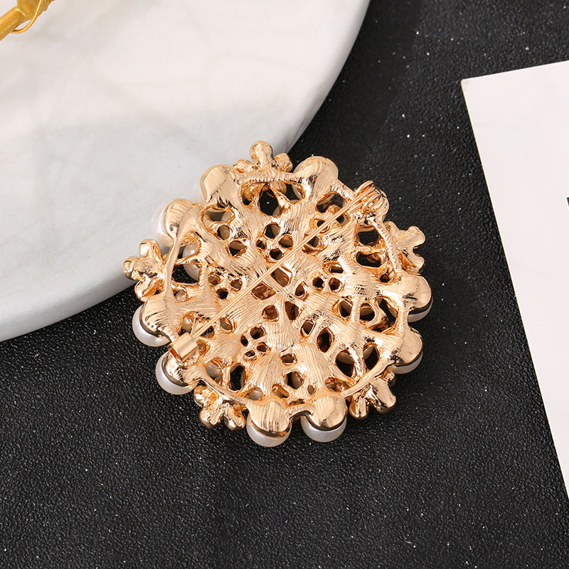 Elegant Pearl and Diamond Flower Brooch – Fashion OL Style