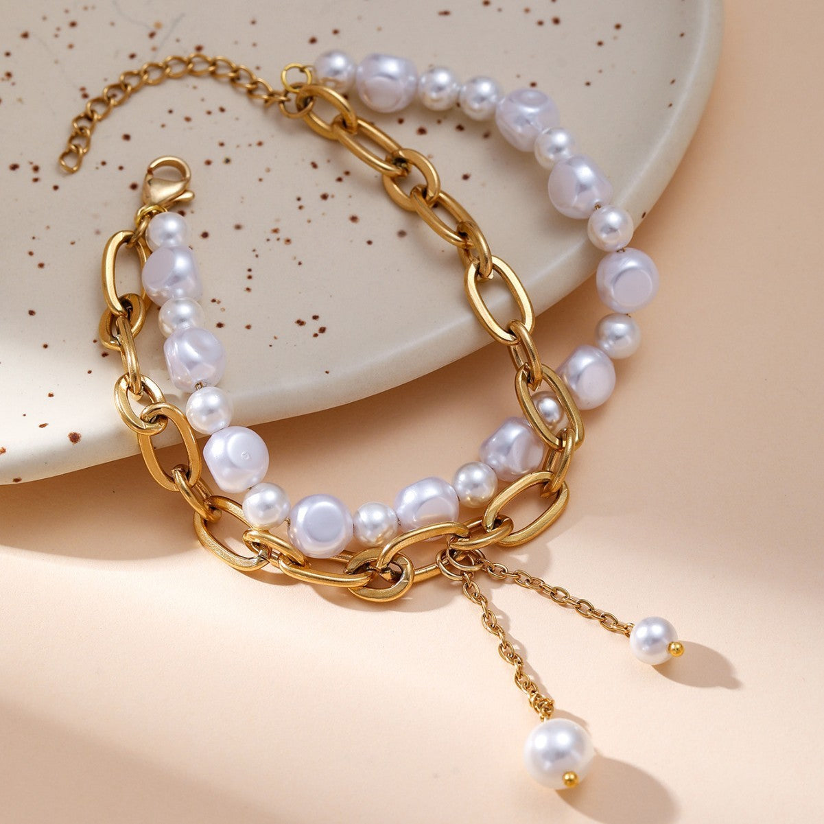 Pearl & Titanium Steel Bracelet for Women – Modern Elegant Jewelry
