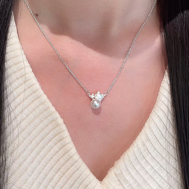 Cute Cat Pendant Cartoon Necklace – Playful & Charming Accessory