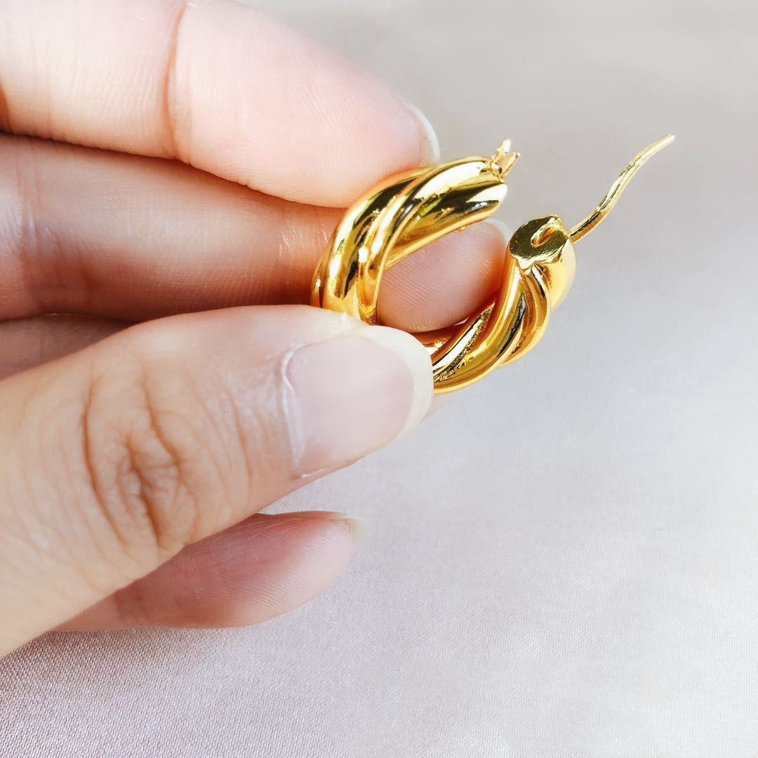 Vintage twist and gold-plated earrings