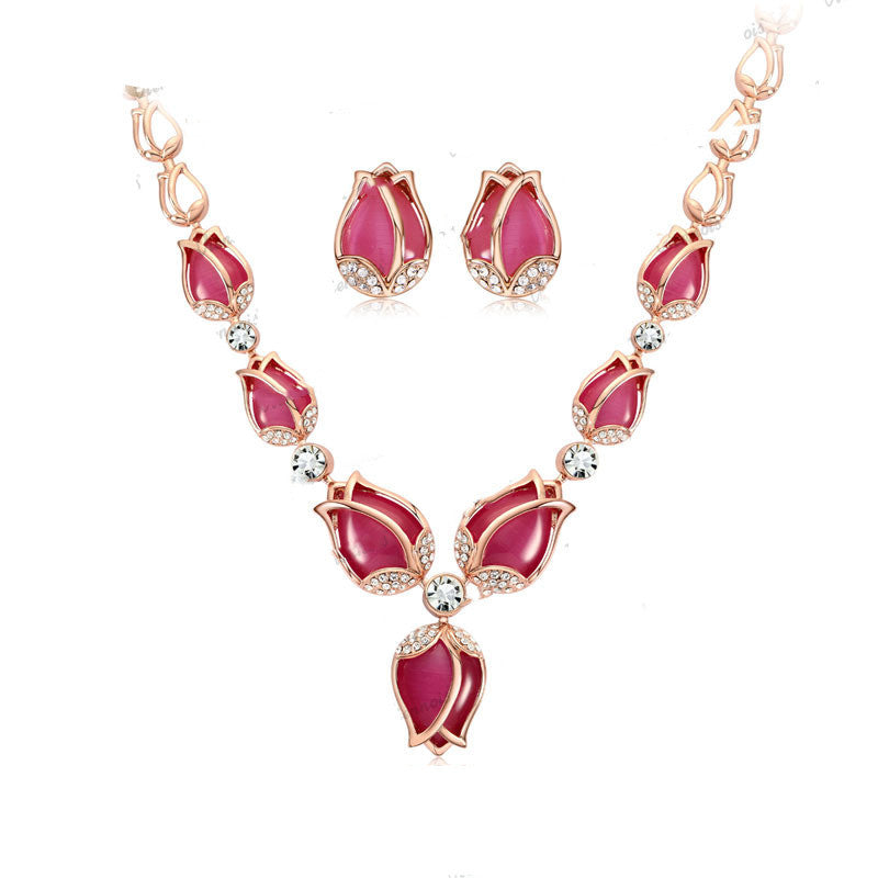 Tulip Elegance Necklace & Earrings Set – Gold-Tone Floral Luxury