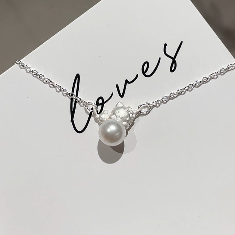 Cute Cat Pendant Cartoon Necklace – Playful & Charming Accessory