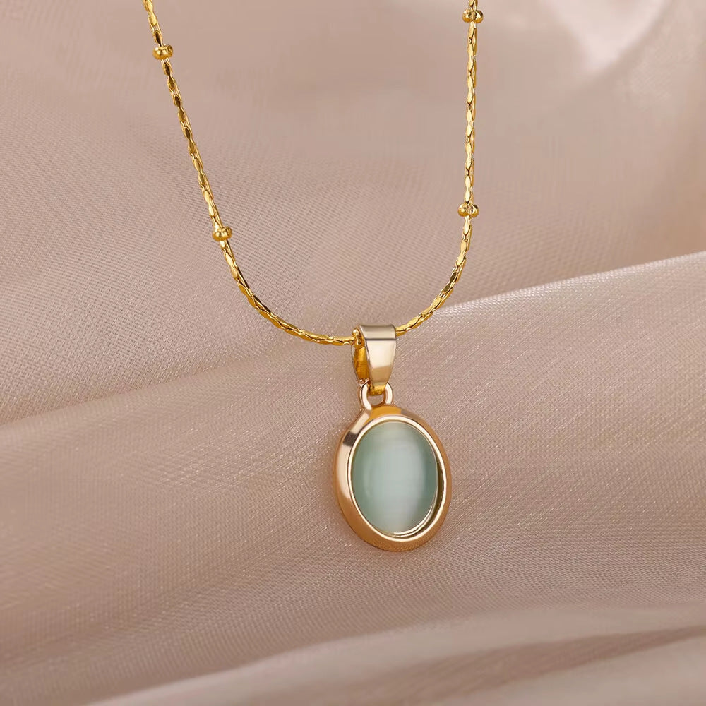 Oval Cat's Eye Pendant Titanium Steel Necklace – Unique Niche Jewelry