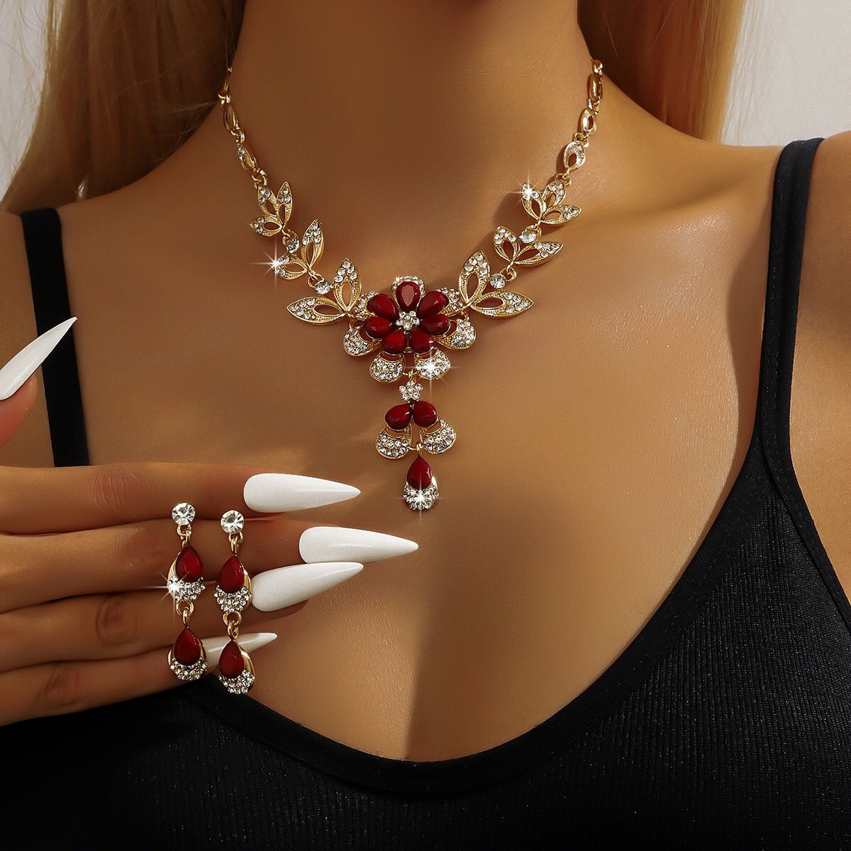 Fashion Water Drop Flower Necklace