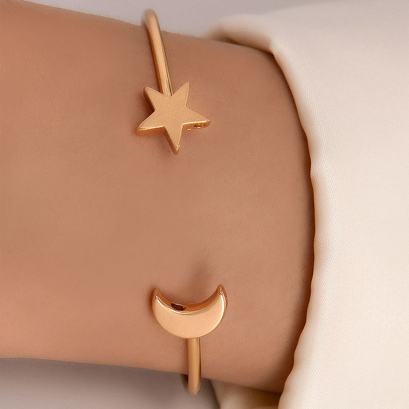 Geometric Bow Letter Irregular Bracelet
