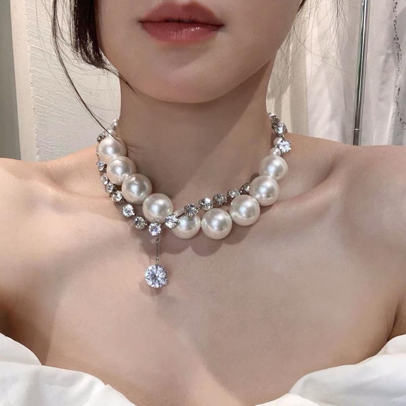 Rhinestone & Pearl Double-Layer Tassel Necklace – Elegant Layered Statement Jewelry