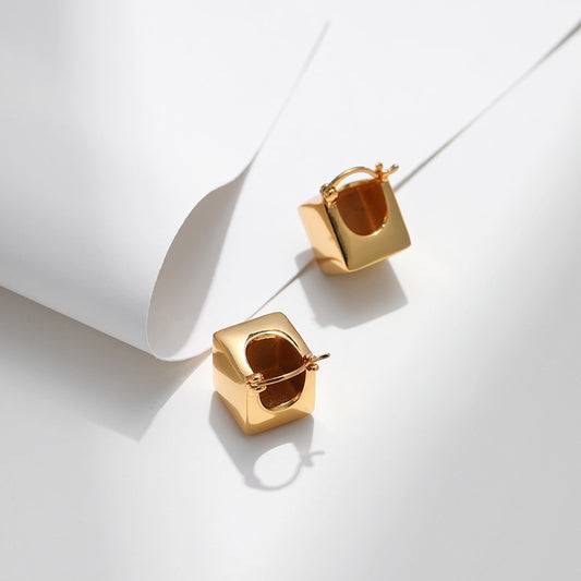 French Retro Geometric Ear Clip