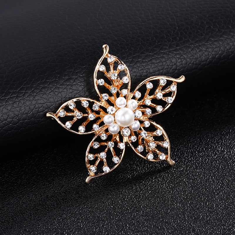 Crown Pearl Rhinestone Brooch – Classic Elegance with a Regal Touch