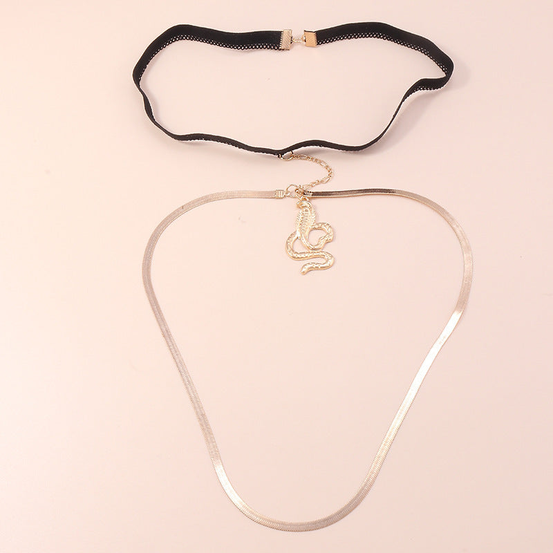 Simple Snake Chain Anklet – Sleek Serpent-Inspired Leg Jewelry