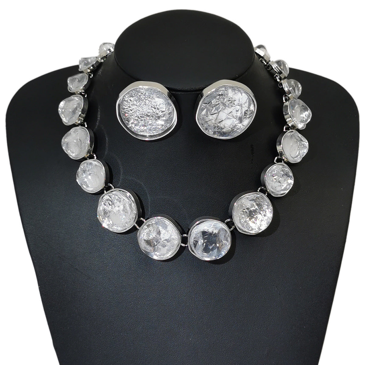 Round Three-Dimensional Pattern Necklace & Earring Set – Fashion Jewelry