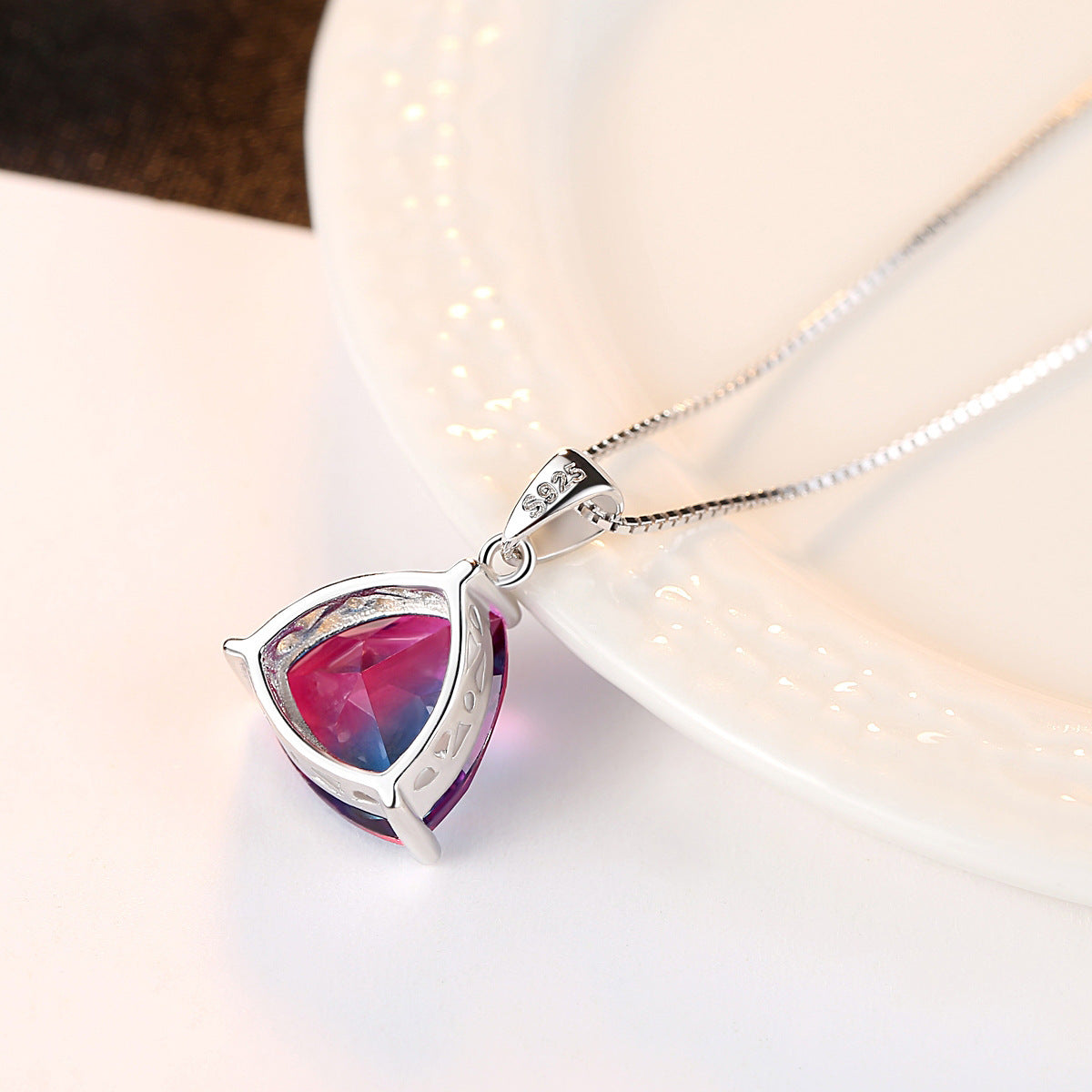 Women's Silver Necklace & Pendant