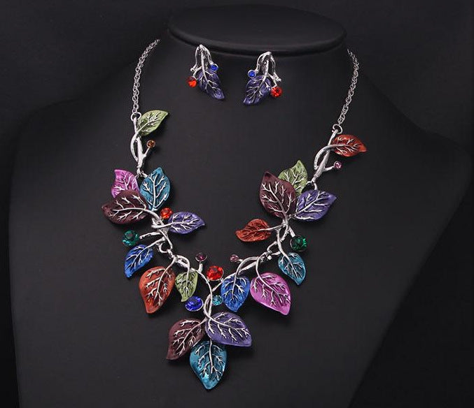 Europe jewelry sets, colorful leaves, short clavicle necklace, three styles to choose from