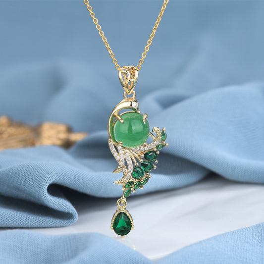 Copper-Plated 18K Gold Necklace with Green Chalcedony & Red Agate Inlay – Elegant Gemstone Jewelry