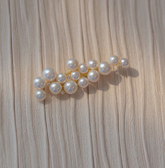 Golden Pearl & Zircon Elegance Brooch – Light Luxury Statement Piece