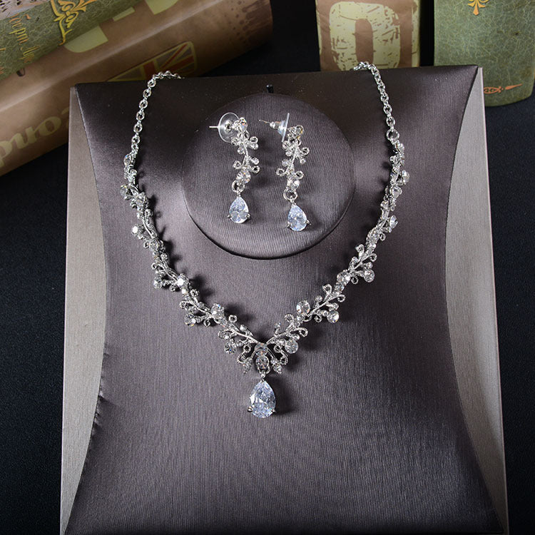 Korean Rhinestone Necklace and Earring Set – Elegant Jewelry for Special Occasions