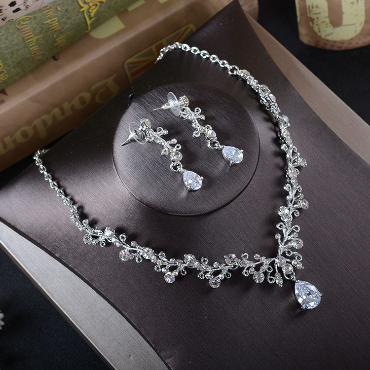 Korean Rhinestone Necklace and Earring Set – Elegant Jewelry for Special Occasions