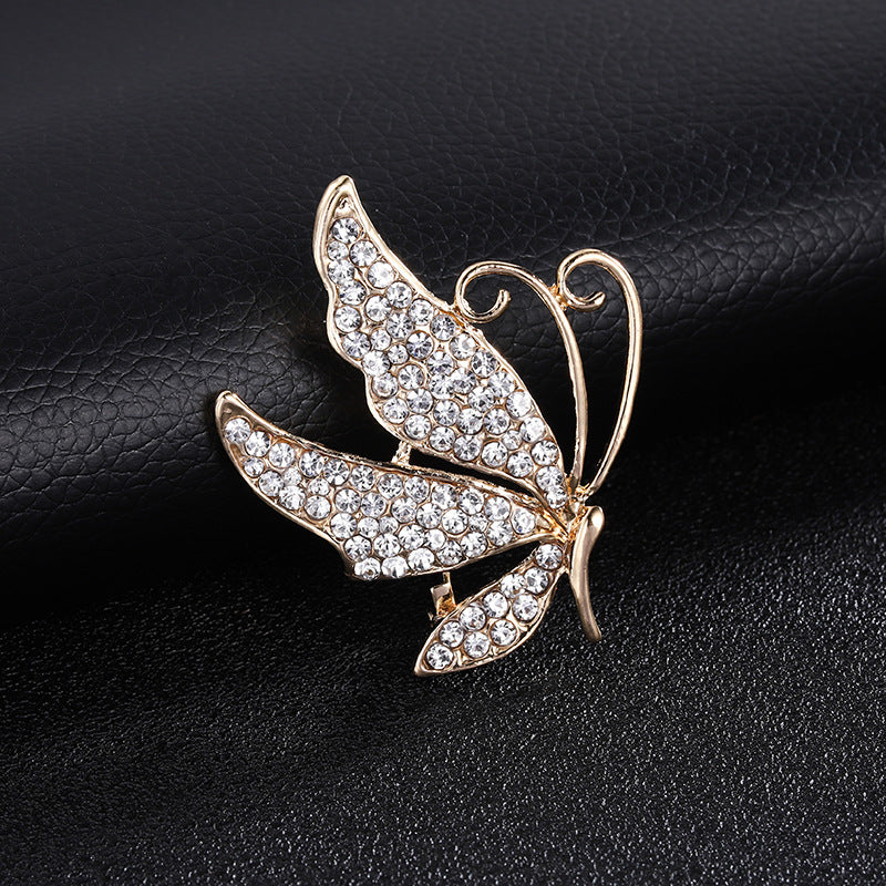 Crown Pearl Rhinestone Brooch – Classic Elegance with a Regal Touch