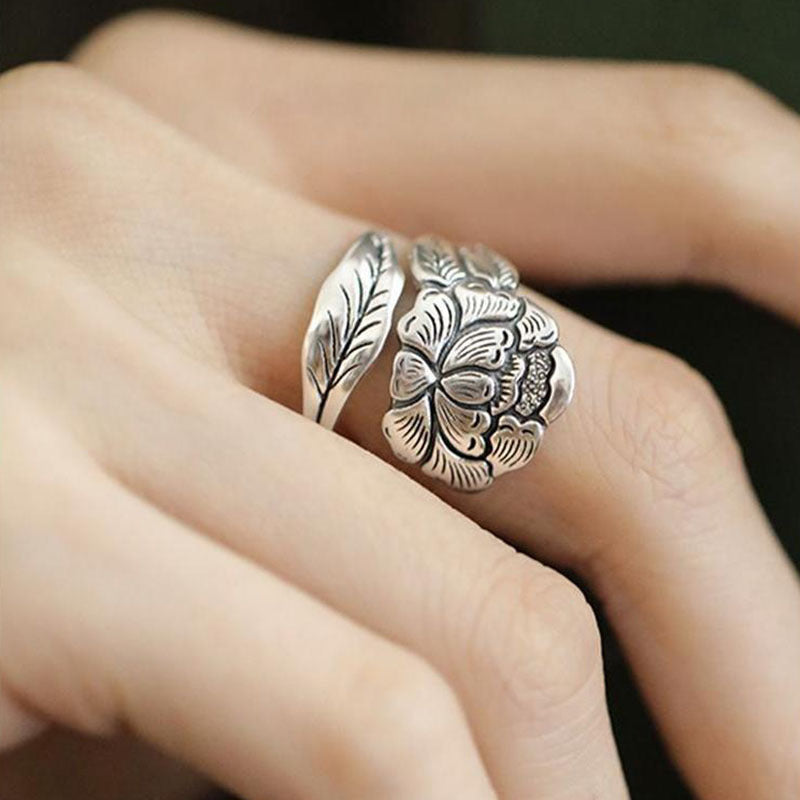 Distressed Lotus Adjustable Index Finger Ring – Special-Interest Design