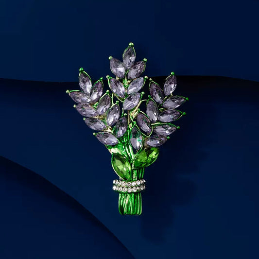Lavender Crystal Brooch – Elegant Floral Design in Soft Hues