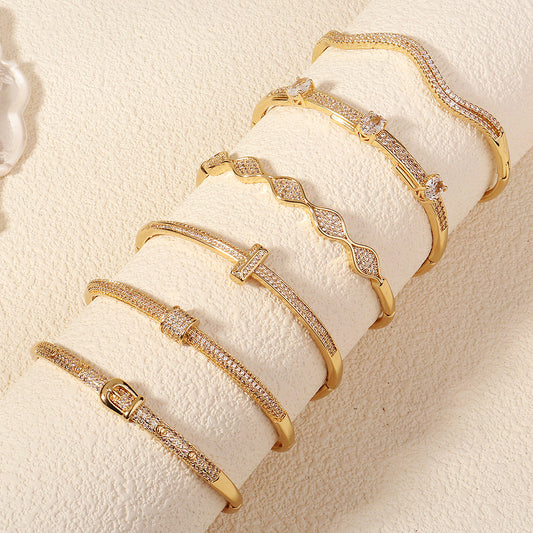 Non-Fading Copper Bracelet with Inlaid Zircon Buckle — Women’s Jewelry