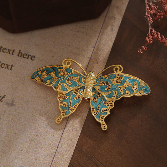 Retro Enamel Butterfly Brooch – Colorful Vintage Charm