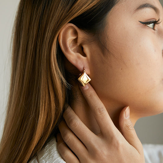 French Retro Geometric Ear Clip