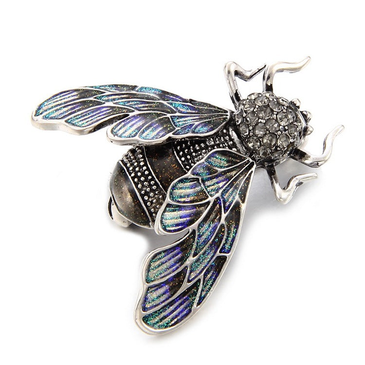 Retro Insect Brooch — European & American Style