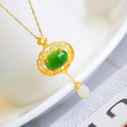 Ancient Gold Inlaid Natural Xinjiang Hetian Jade Egg Pendant Necklace for Women
