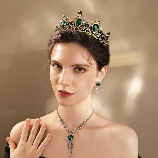 Personalized Bridal Crown – Elegant Wedding Dress Accessory for the Modern Bride
