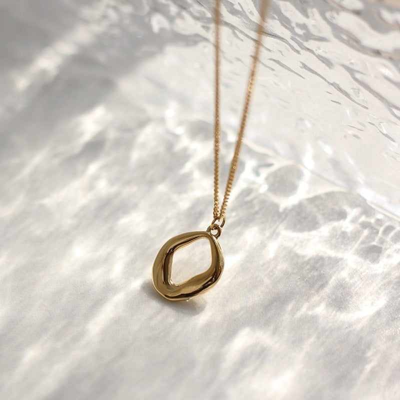 Circular Hollow Geometric Irregular Necklace