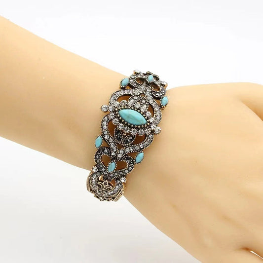 Vintage Alloy Fashion Bracelet – Gray & Lake Blue