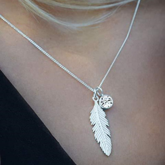 Zinc Alloy European & American Fashion Feather Diamond Pendant Necklace – Trendy Statement Jewelry